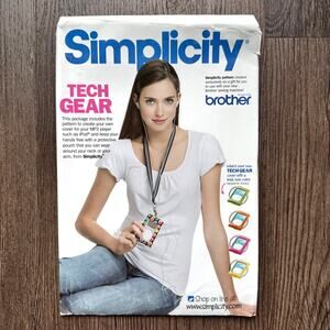 UNCUT Y2K Simplicity 0541 Sewing Pattern Accessory Tech Gear Ipod Case Lanyard